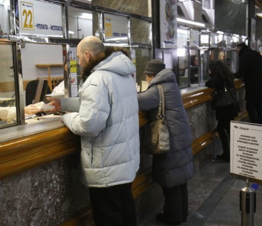 Teška sam bijeda, jedan dan zvali su me iz pošte da dignem ogromne para, mislio sam da je greška…