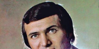 Godinama je krio ovo od drugih: Kralj narodne muzike je dugo nosio periku, a evo kako je ostao bez kose!