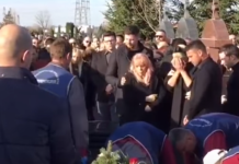 Niko nije vjerovao kad se na sahrani Divne Karluše pojavio on