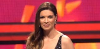 Voditeljka Zvezda Granda izašla na scenu u providnoj kombinaciji, nastao je lom