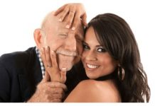 Ona ima 22. a on 87. godina, evo šta se desilo prve bračne noći