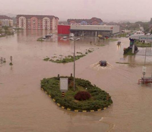 U Sanskom Mostu prijete poplave veće poplave nego 2014., škole od sutra zatvorene!