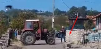 BIH: Poludio nakon svađe sa komšijom, pa mu traktorom razvalio ogradu i dvorište (VIDEO)